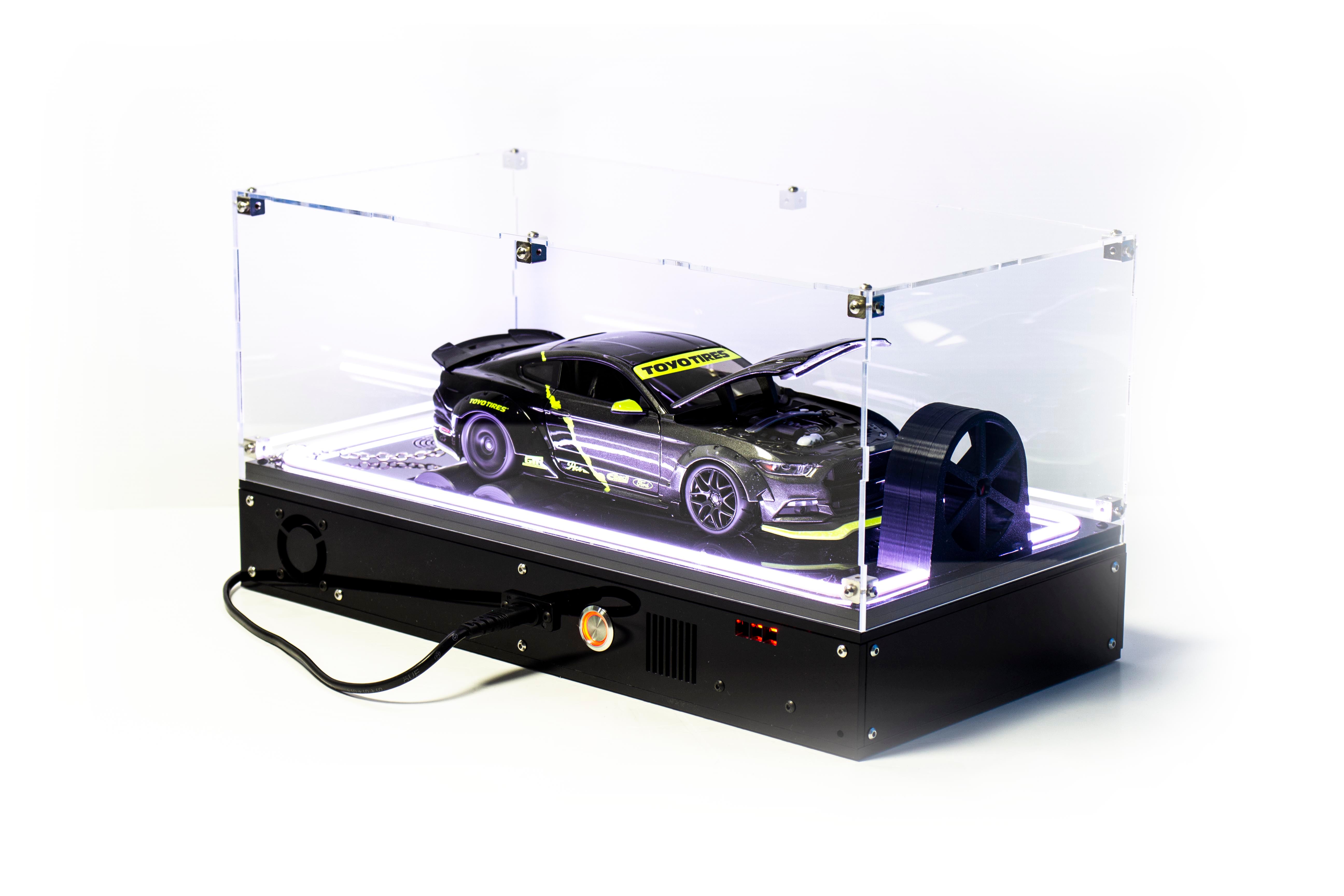 CaseTronic model araba sergileme standı 1:18 ölçek